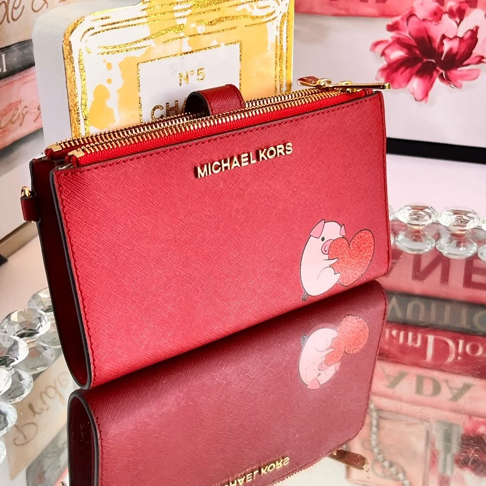 Michael Kors NWOT Red Kearny with Heart and pig Design wallet or clutch